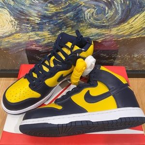 Meet your Posher, Don